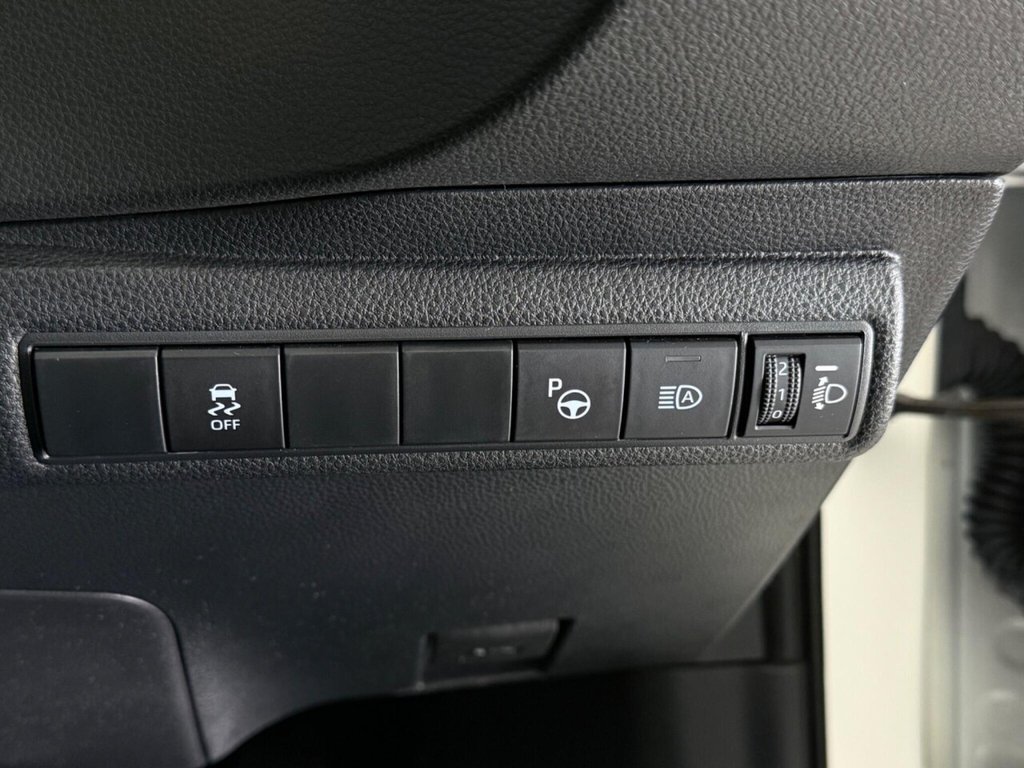 Used Toyota Corolla 2020 for sale - 75859898: Photo 37