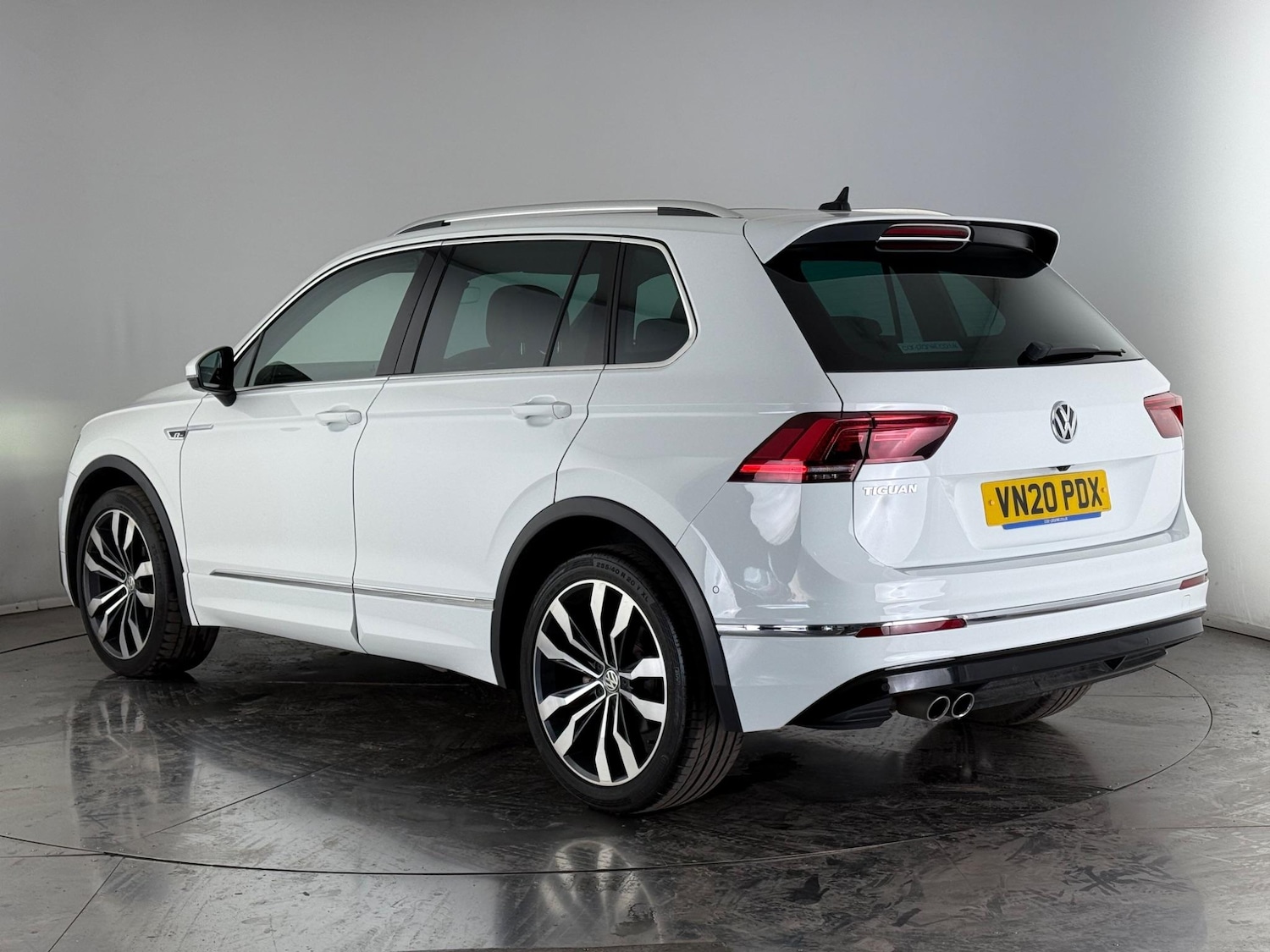 Used Volkswagen Tiguan 2020 for sale - 77216856: Photo 4