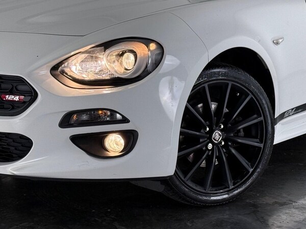 Used Fiat 124 Spider 2017 for sale - 76086441: Photo 43