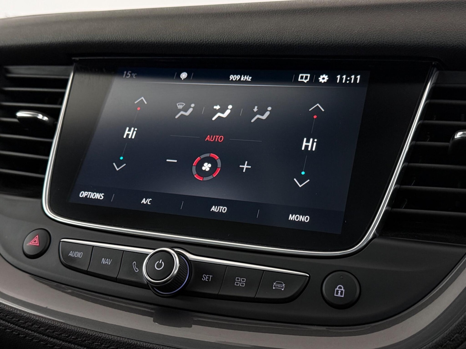 Used Vauxhall Grandland X 2019 for sale - 77217081: Photo 24