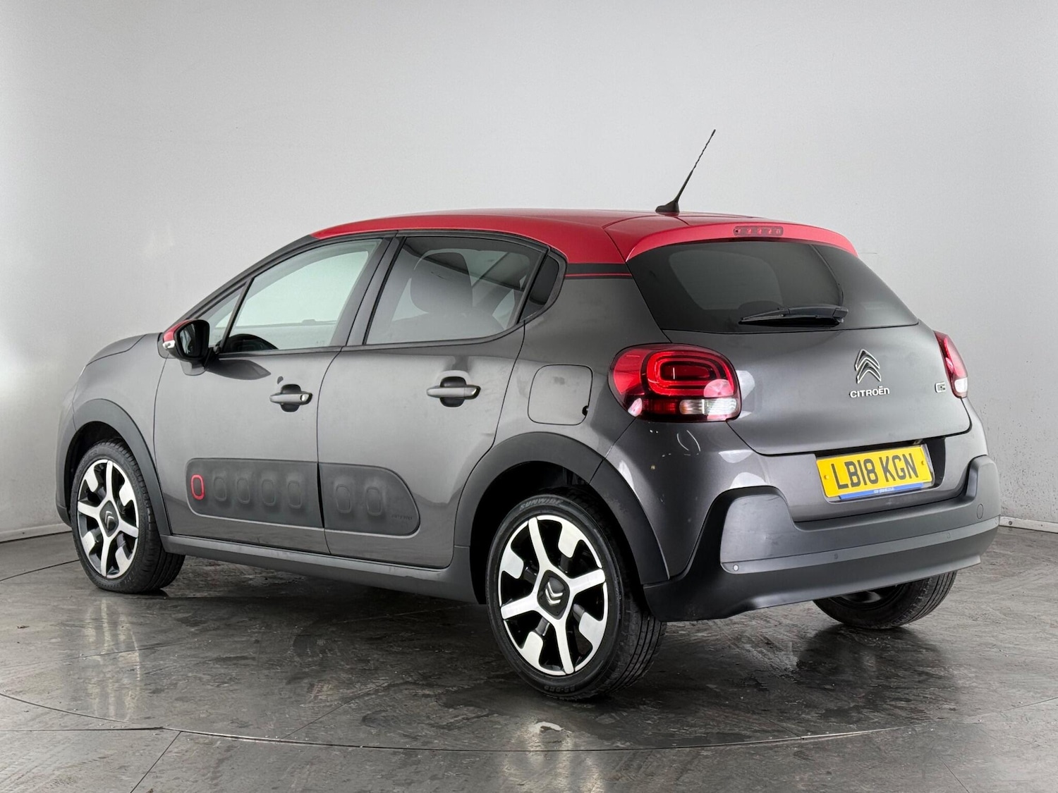 Used Citroen C3 2018 for sale - 77246168: Photo 3