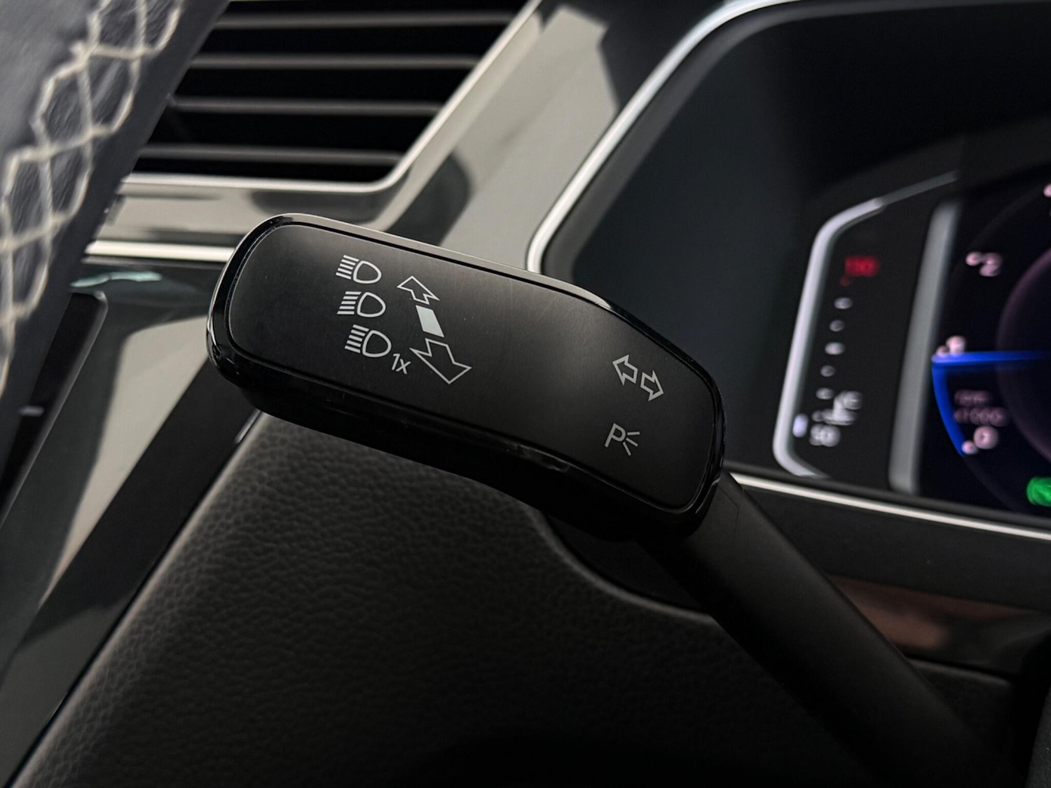 Used Volkswagen Tiguan 2020 for sale - 77484687: Photo 21