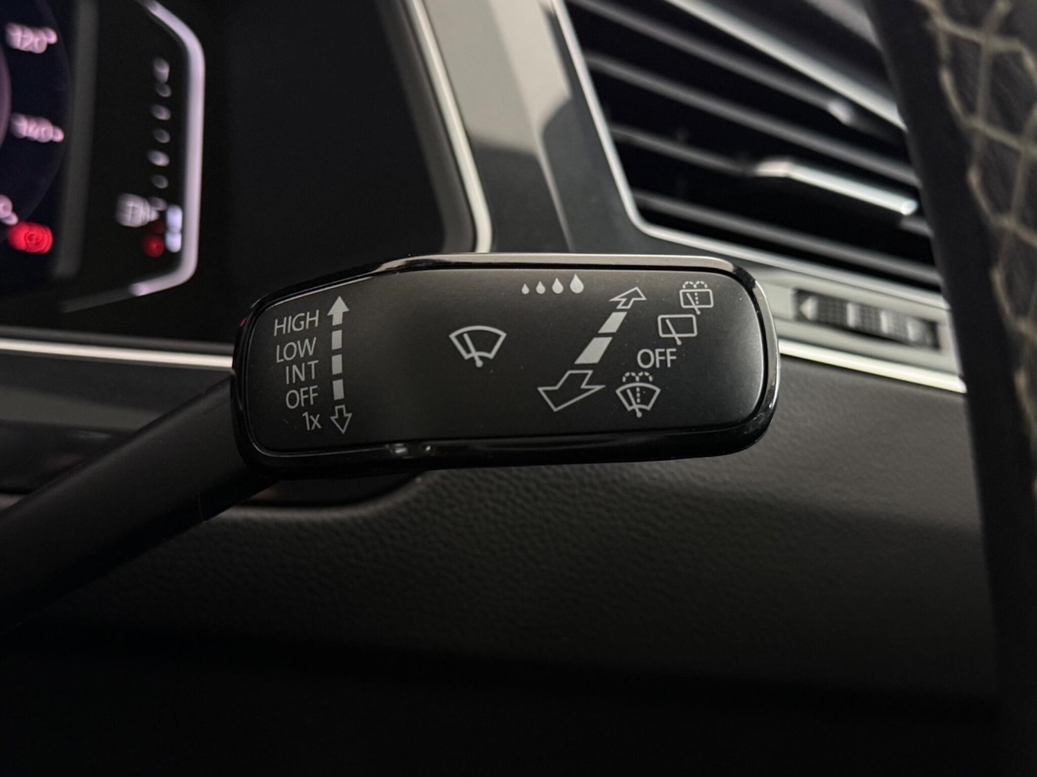 Used Volkswagen Tiguan 2020 for sale - 77484687: Photo 22