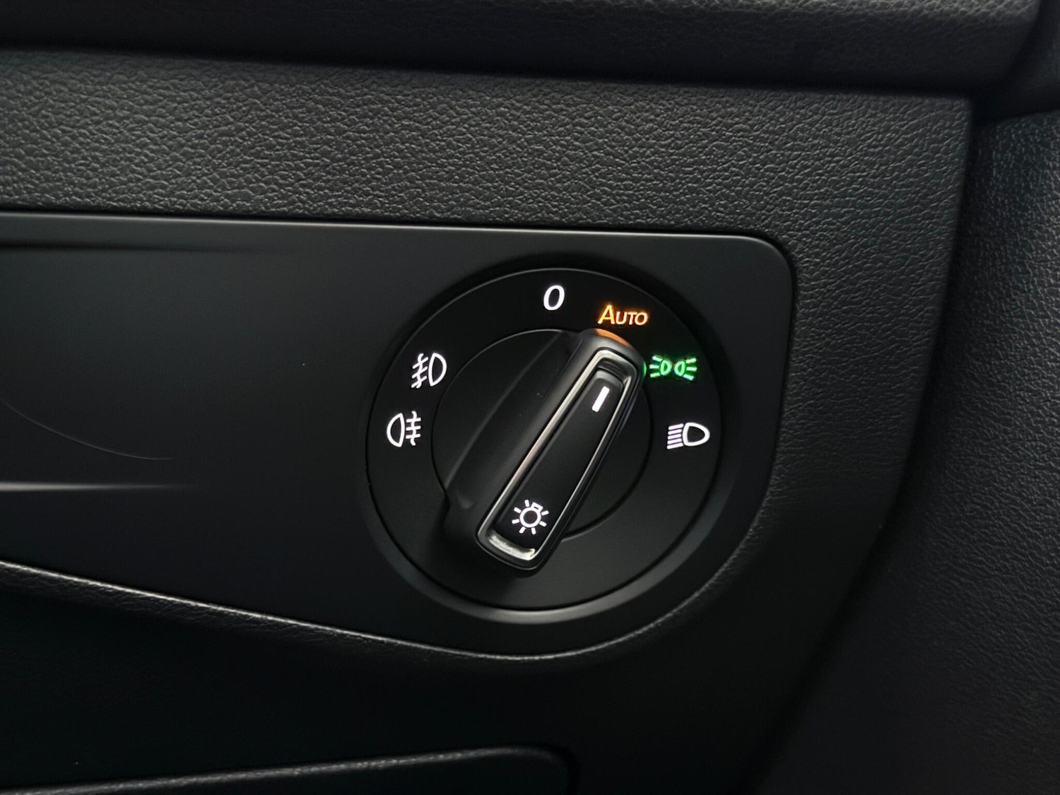 Used Volkswagen Tiguan 2020 for sale - 77484687: Photo 34