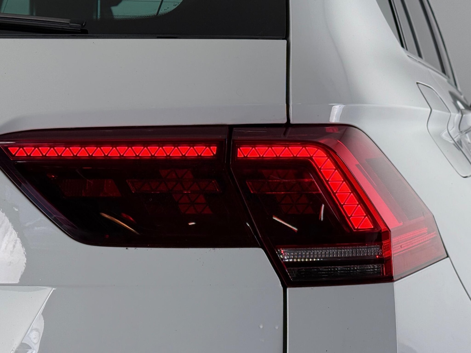 Used Volkswagen Tiguan 2020 for sale - 77484687: Photo 8