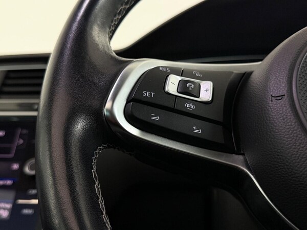 Used Volkswagen Tiguan 2020 for sale - 76105928: Photo 27