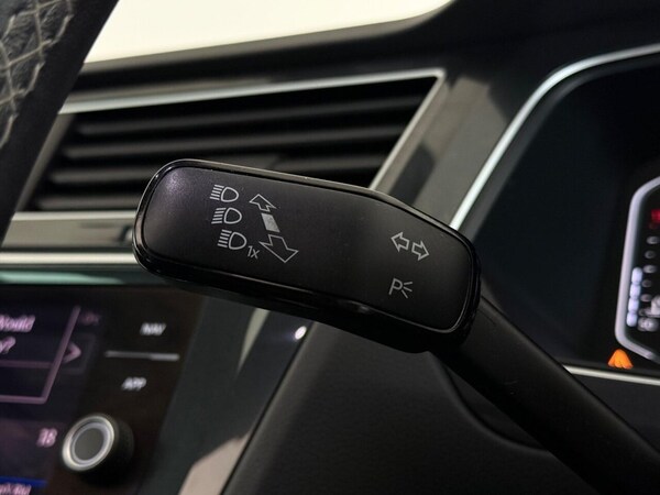 Used Volkswagen Tiguan 2020 for sale - 76105928: Photo 31