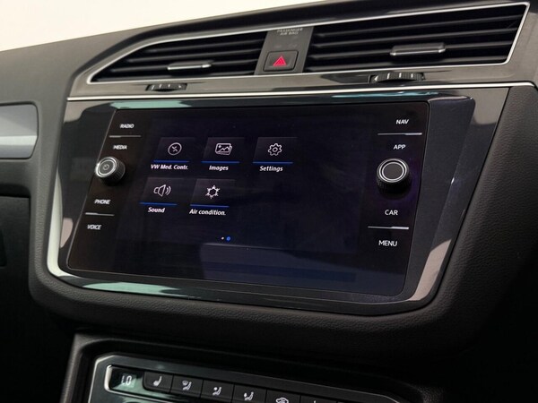 Used Volkswagen Tiguan 2020 for sale - 76105928: Photo 39