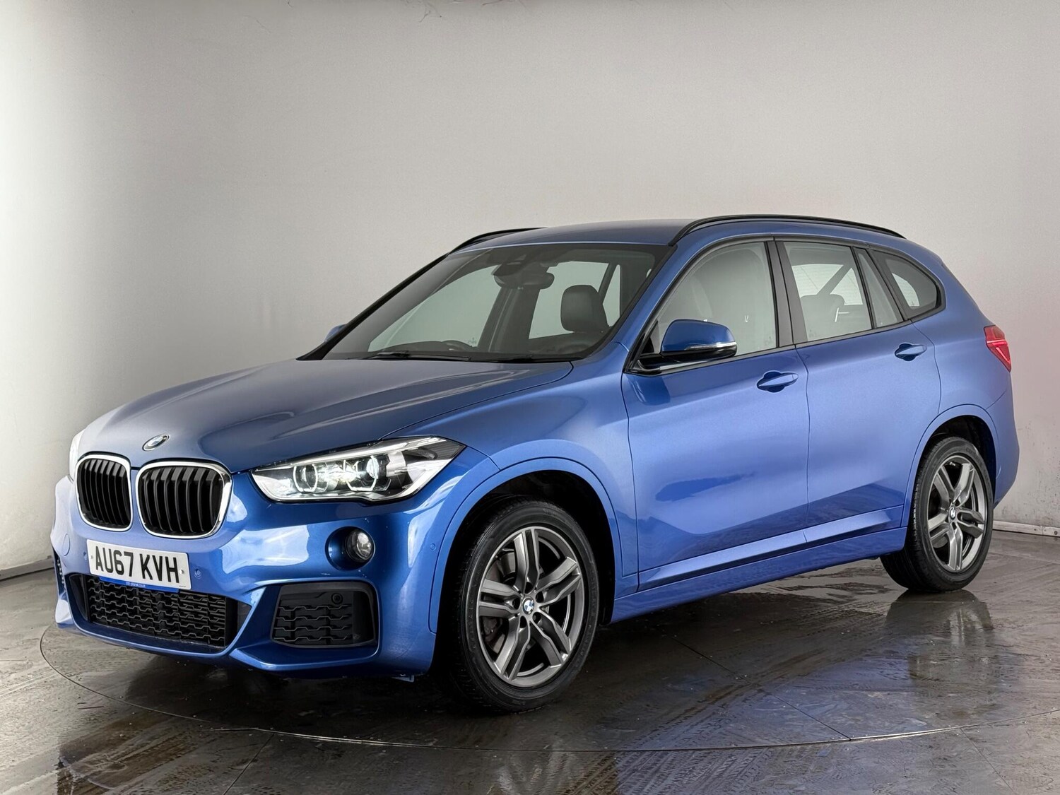 Used BMW X1 2017 for sale - 77181271: Photo 2