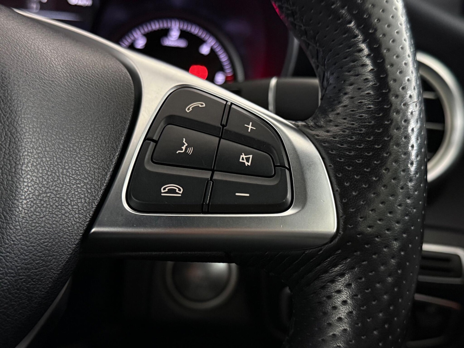 Used Mercedes-Benz C Class 2018 for sale - 76899510: Photo 28