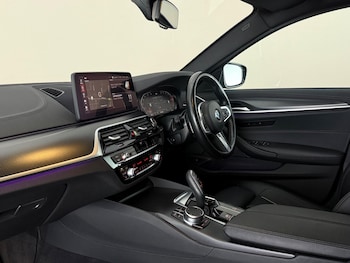 Used BMW 5 Series 2022 for sale - 79489990: Photo