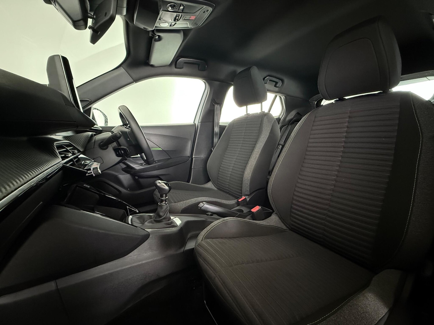 Used Peugeot 2008 2023 for sale - 77246811: Photo 12