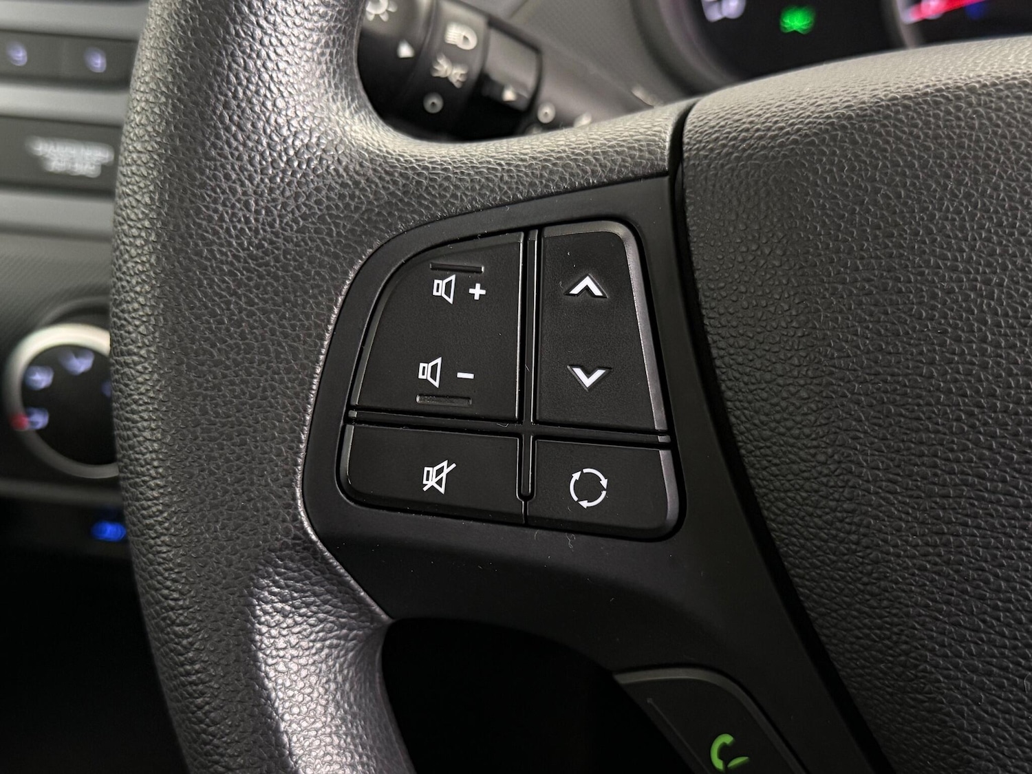 Used Hyundai i10 2018 for sale - 77221763: Photo 20