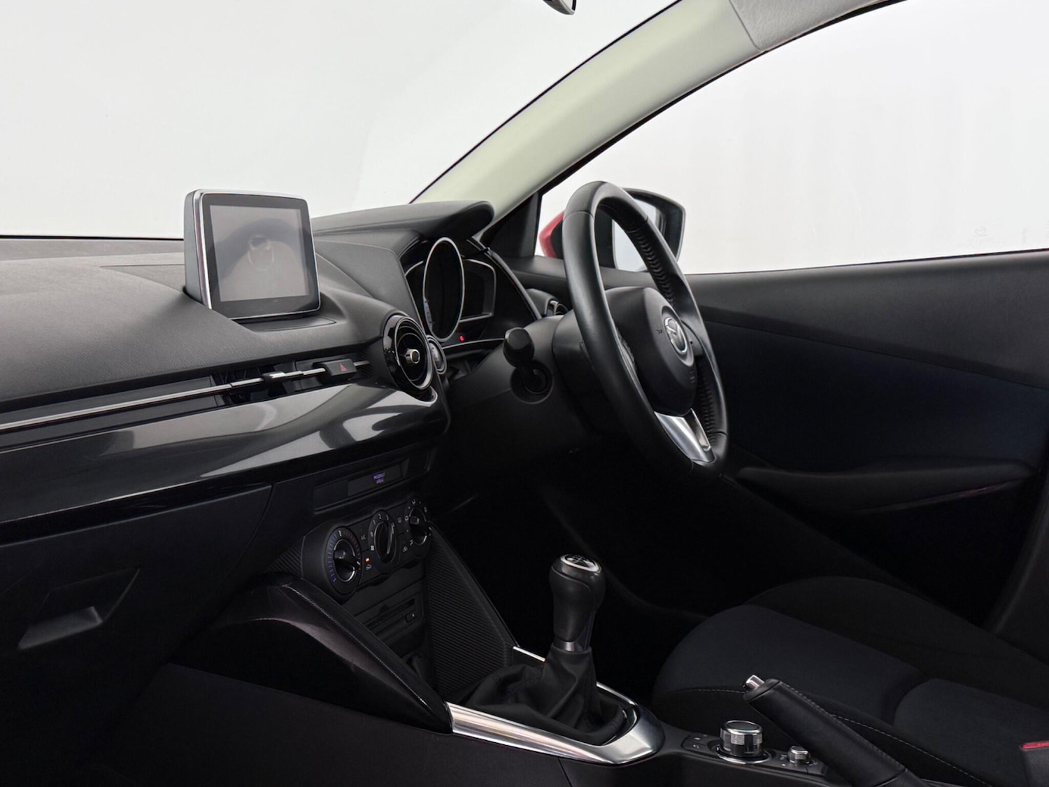 Used Mazda Mazda2 2017 for sale - 77617566: Photo 13