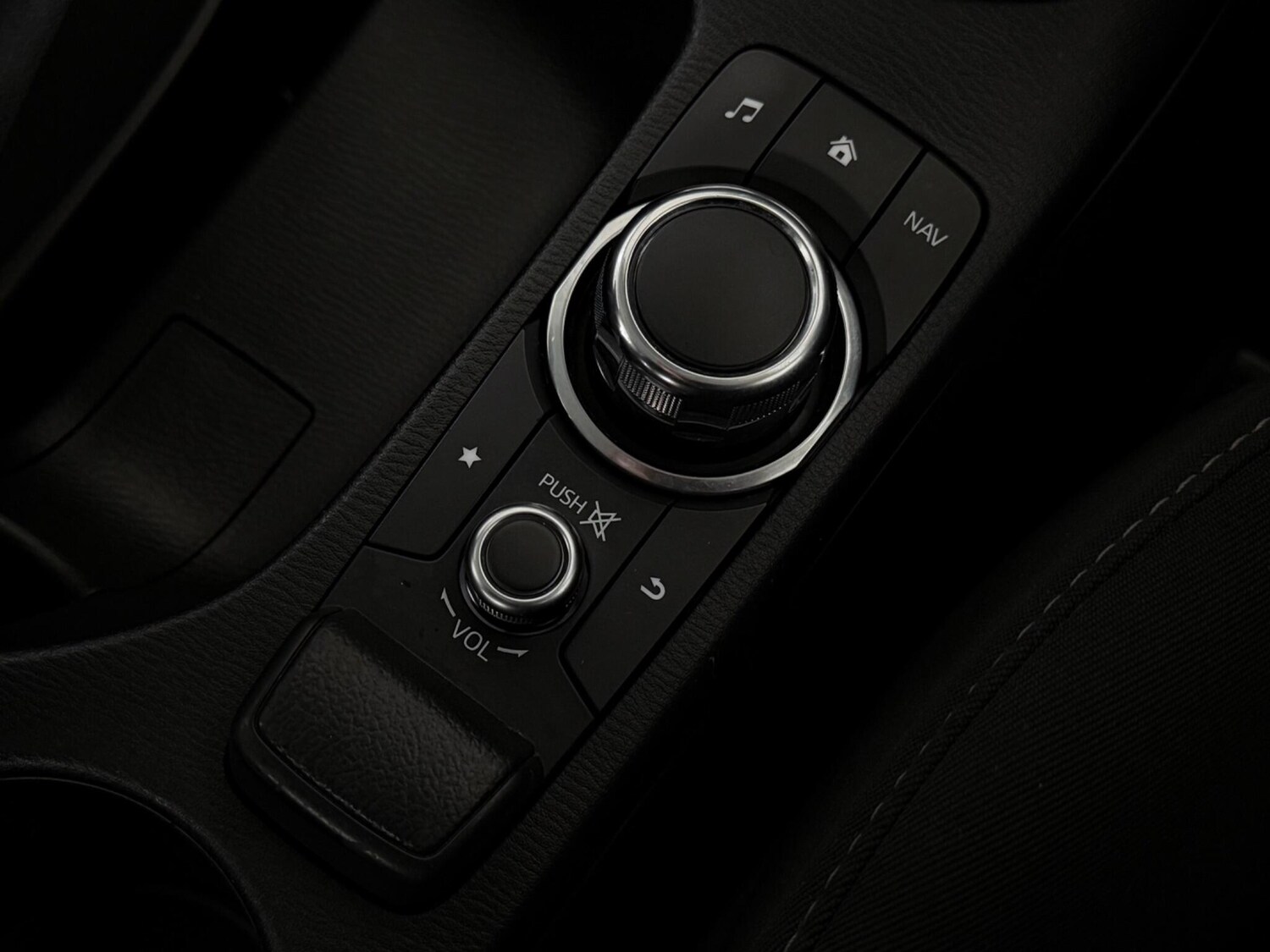 Used Mazda Mazda2 2017 for sale - 77617566: Photo 20