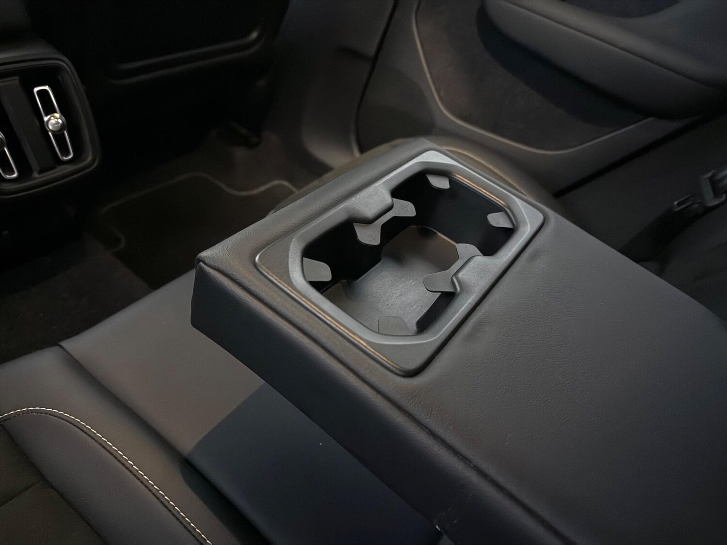 Used Volvo XC40 2021 for sale - 78171633: Photo 12