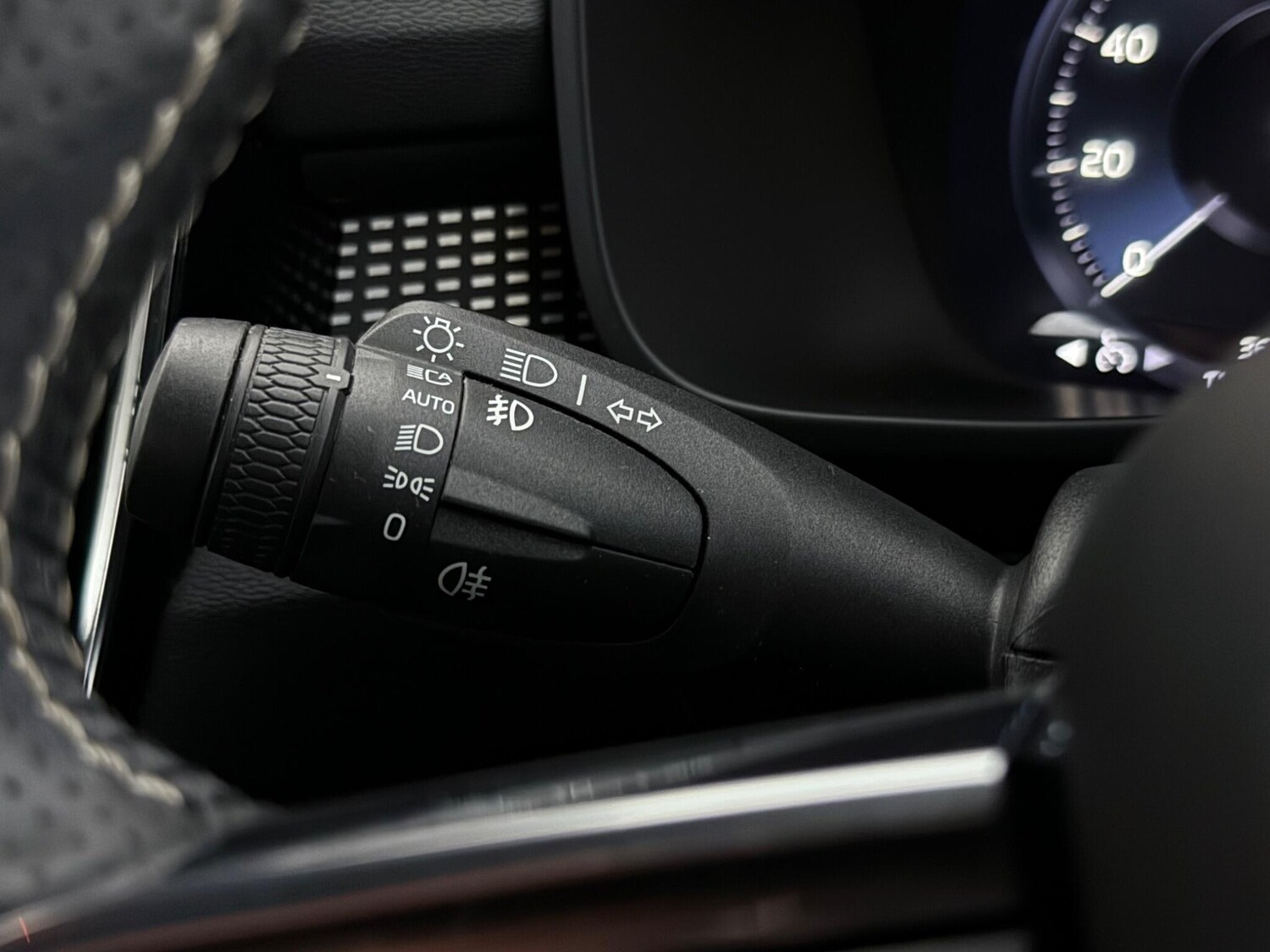 Used Volvo XC40 2021 for sale - 78171633: Photo 17