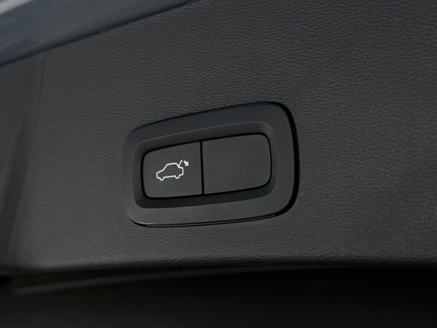 Used Volvo XC40 2021 for sale - 78171633: Photo 6