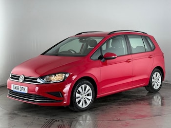 Used Volkswagen Golf SV 2018 for sale - 75372752: Photo