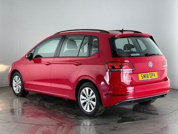 Used Volkswagen Golf SV 2018 for sale - 75372752: Photo