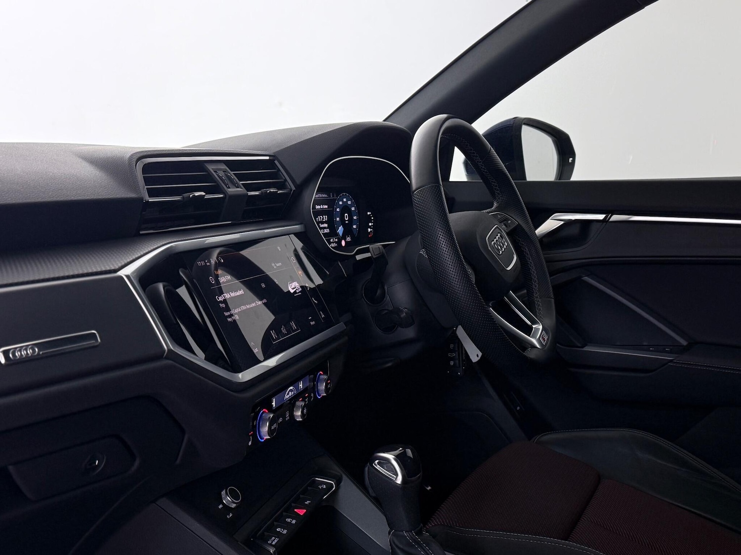 Used Audi Q3 2022 for sale - 76714243: Photo 20