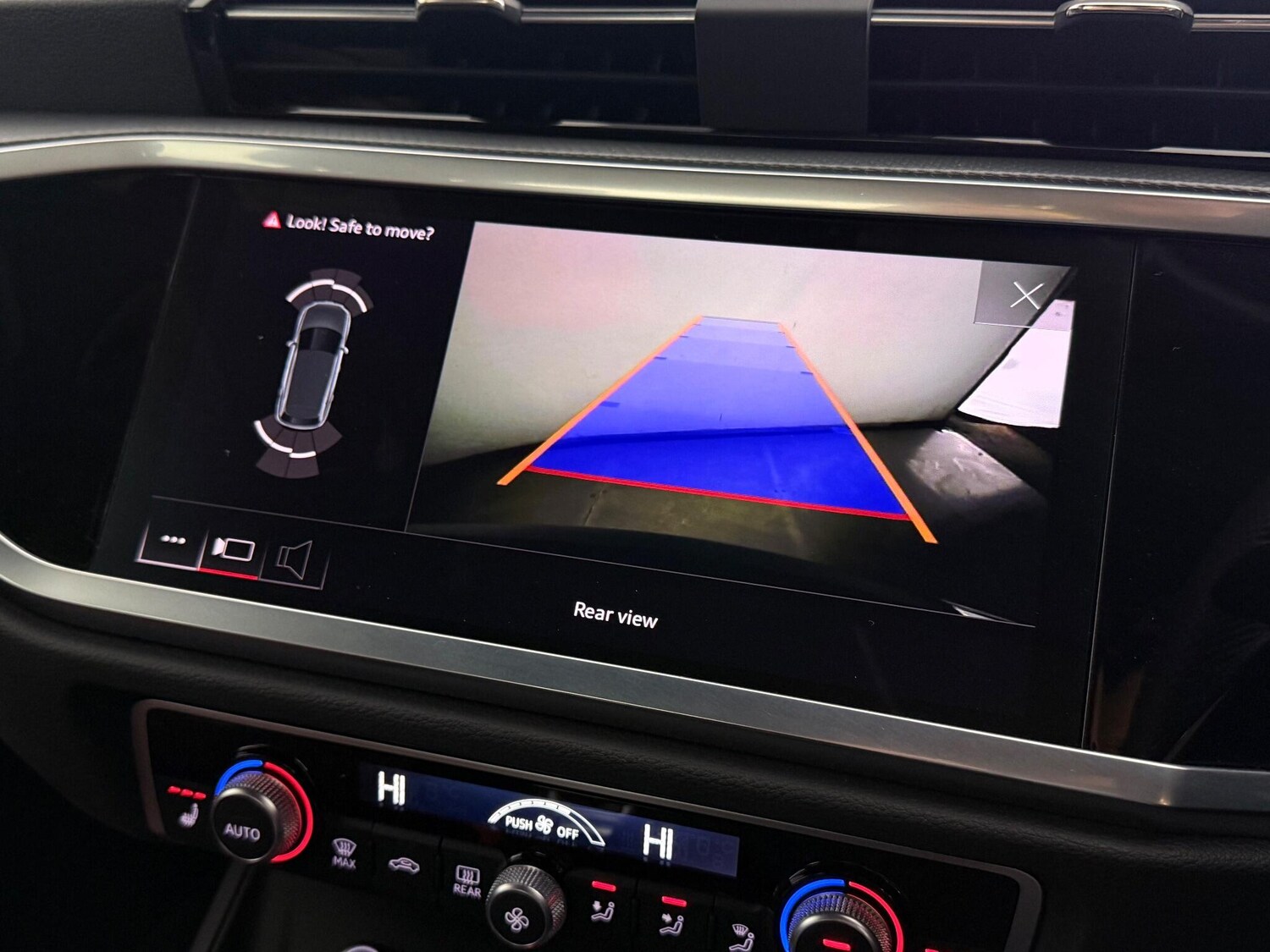 Used Audi Q3 2022 for sale - 76714243: Photo 39