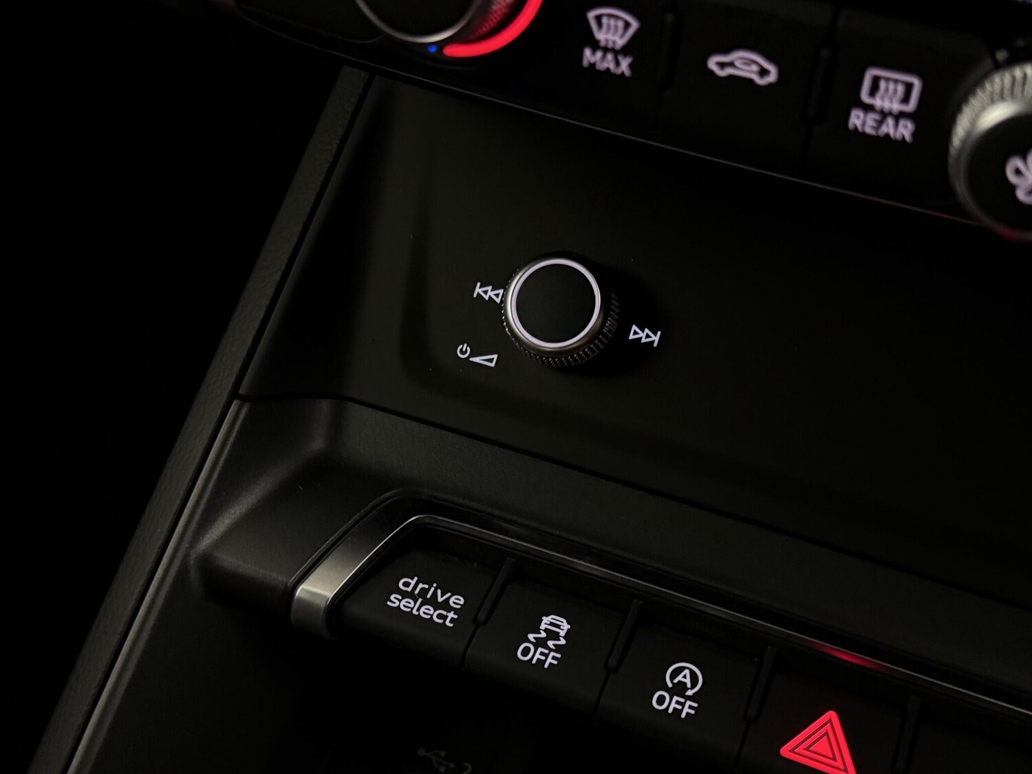 Used Audi Q3 2022 for sale - 76714243: Photo 45