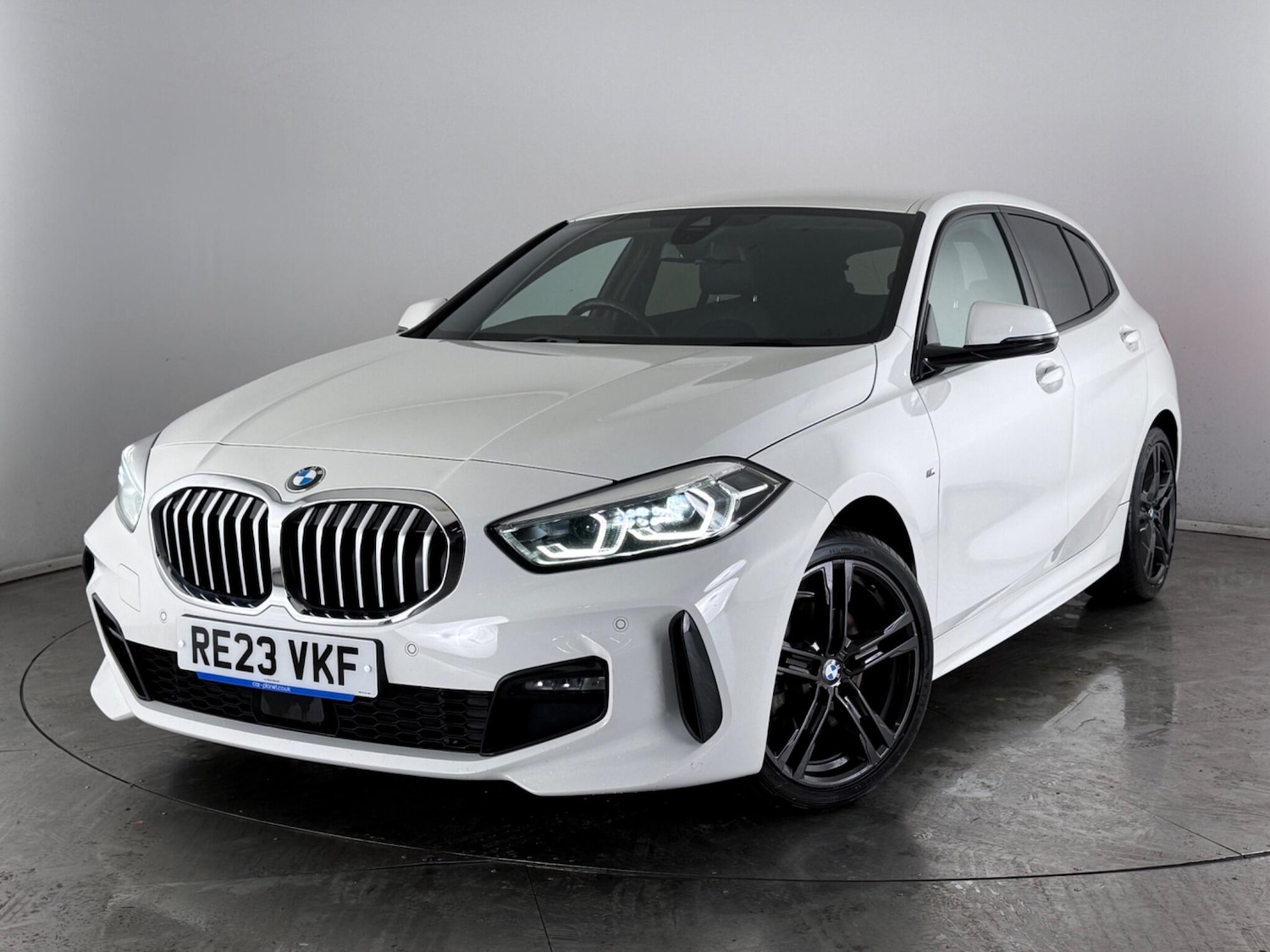 Used BMW 1 Series 2023 for sale - 77831670: Photo 32