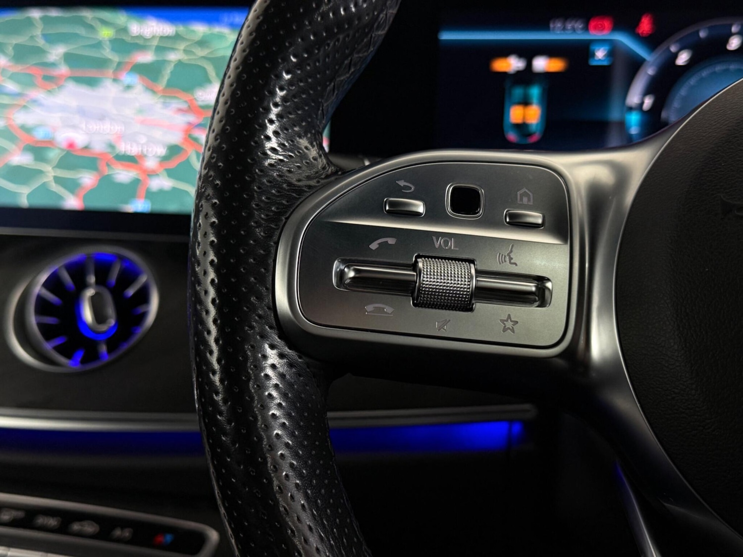 Used Mercedes-Benz E Class 2019 for sale - 77259790: Photo 16