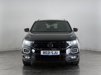 Used Volkswagen T-Roc 2021 for sale - 77626391: Photo