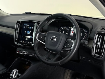 Used Volvo XC40 2019 for sale - 79117084: Photo