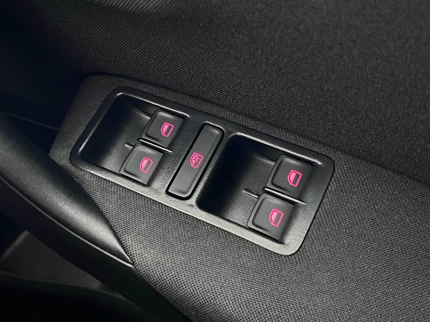 Used Volkswagen Polo 2016 for sale - 77216768: Photo 21