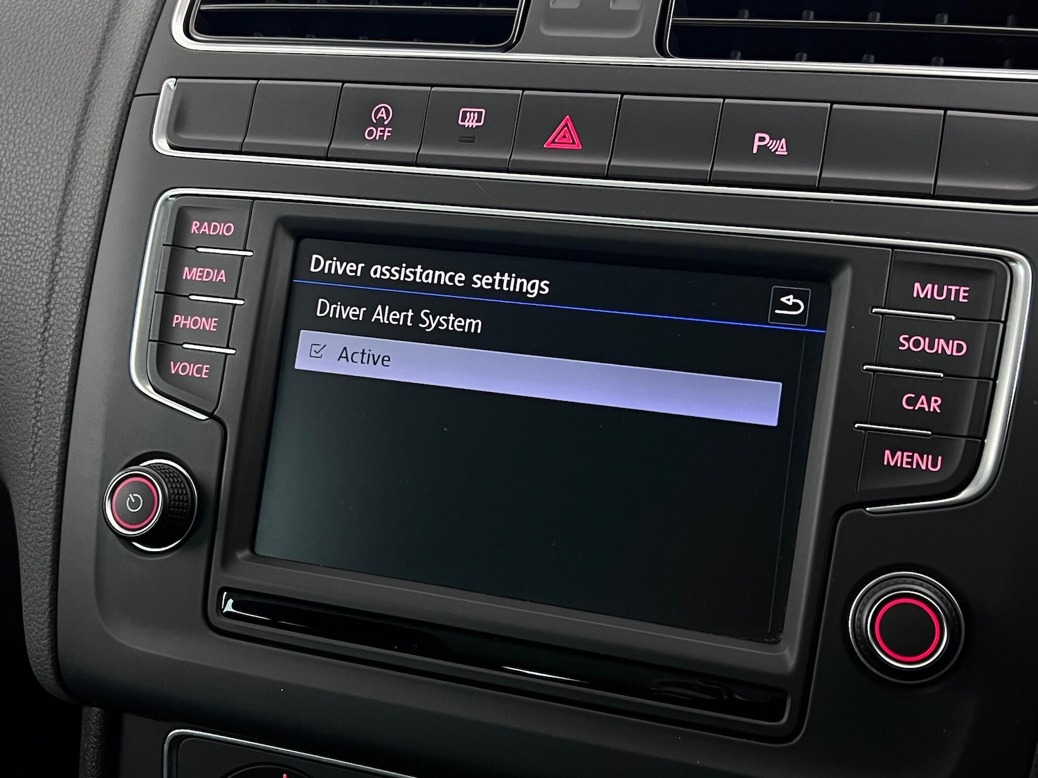 Used Volkswagen Polo 2016 for sale - 77216768: Photo 29