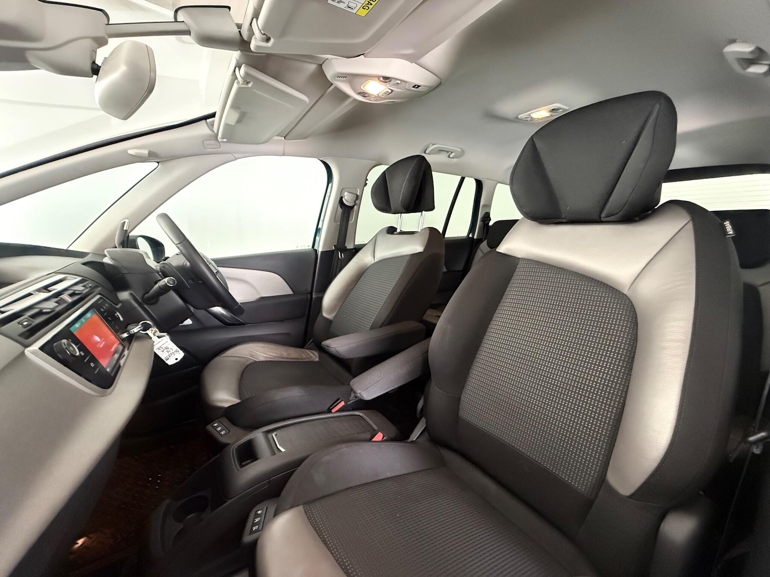 Used Citroen C4 Grand Picasso 2020 for sale - 76936112: Photo 15