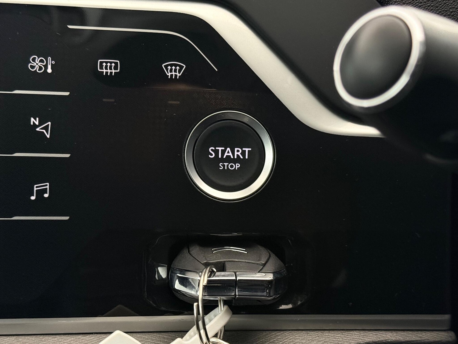 Used Citroen C4 Grand Picasso 2020 for sale - 76936112: Photo 40