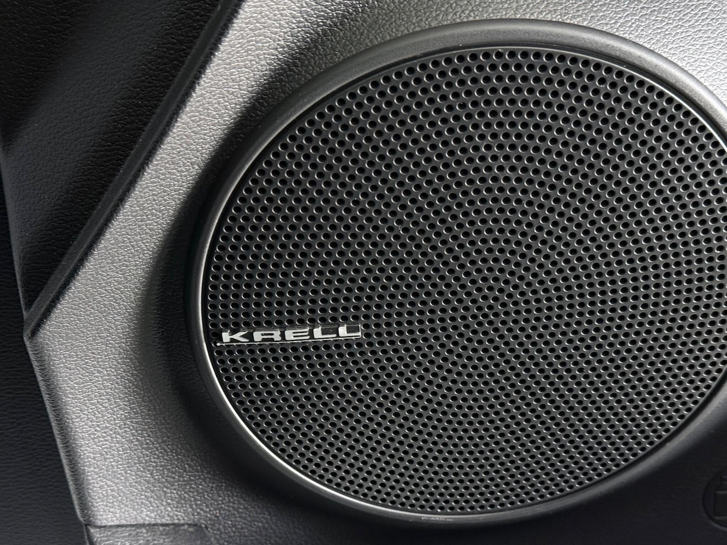 Used Hyundai KONA 2021 for sale - 76935905: Photo 27