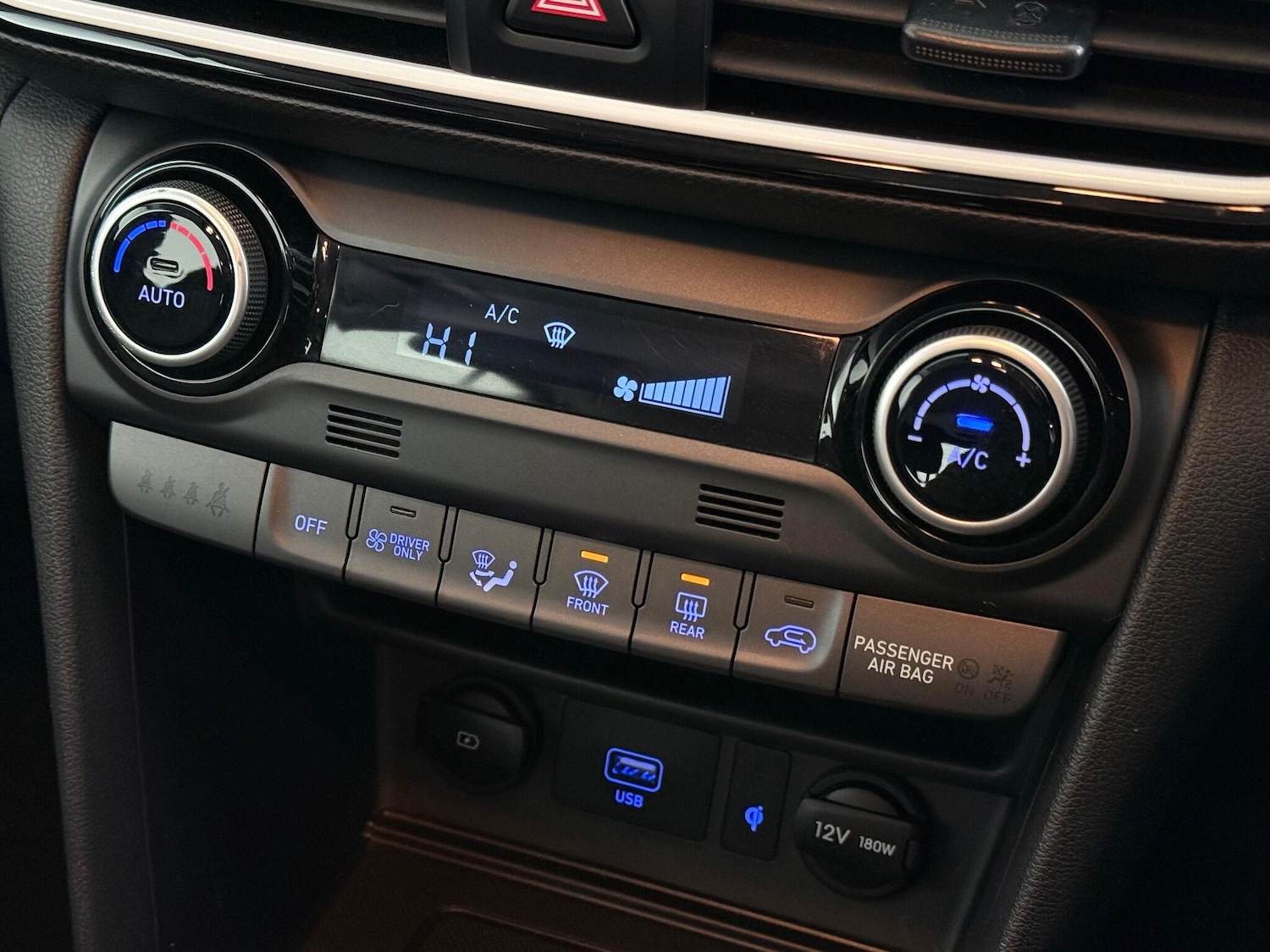 Used Hyundai KONA 2021 for sale - 76935905: Photo 40