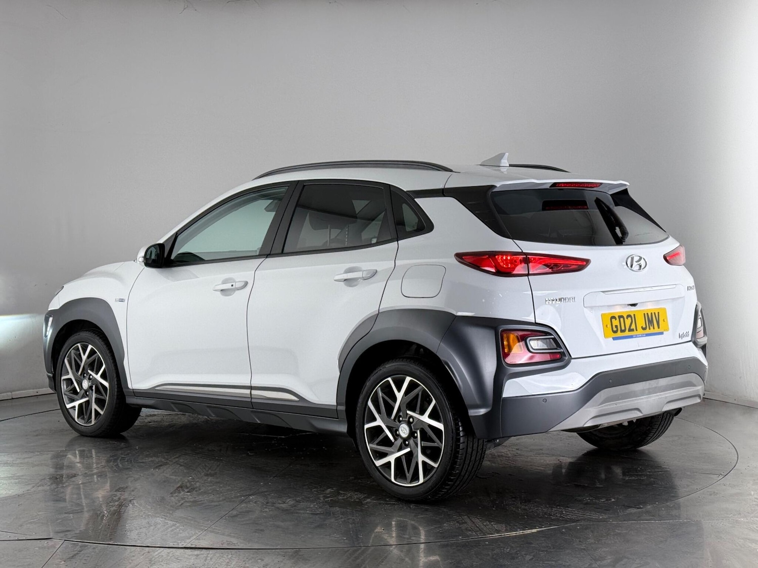 Used Hyundai KONA 2021 for sale - 76935905: Photo 5