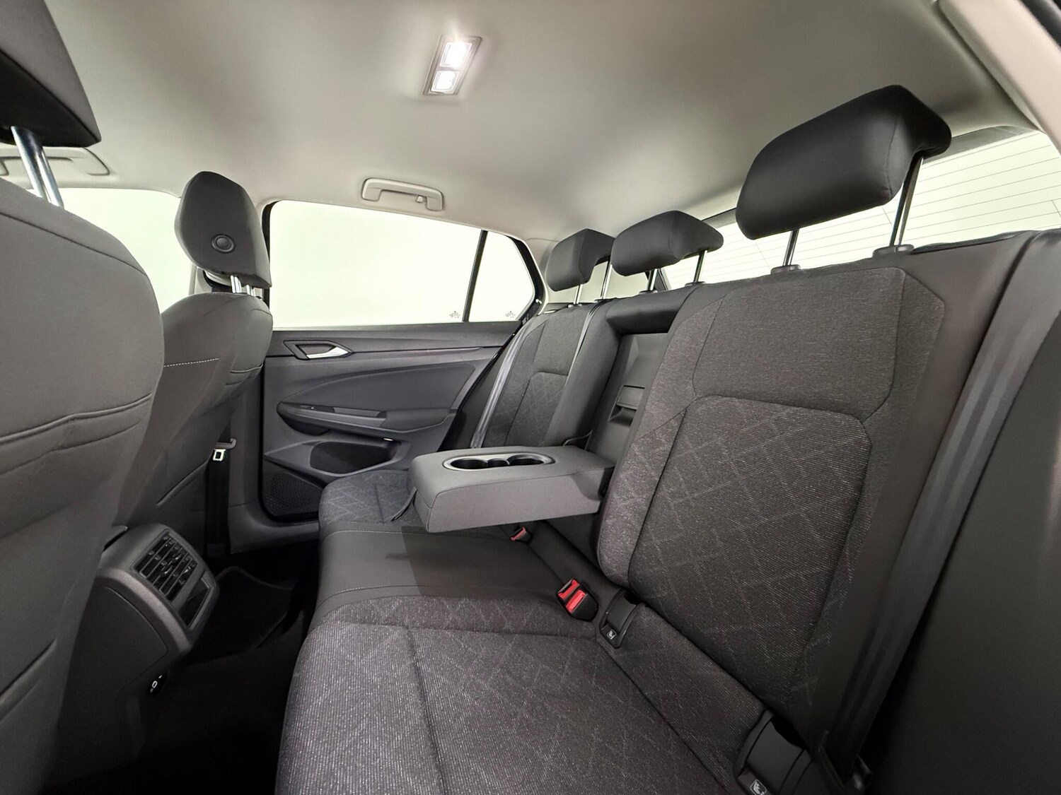 Used Volkswagen Golf 2020 for sale - 77587403: Photo 12