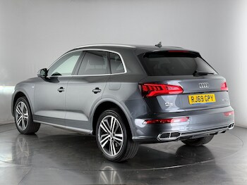 Used Audi Q5 2019 for sale - 77242896: Photo