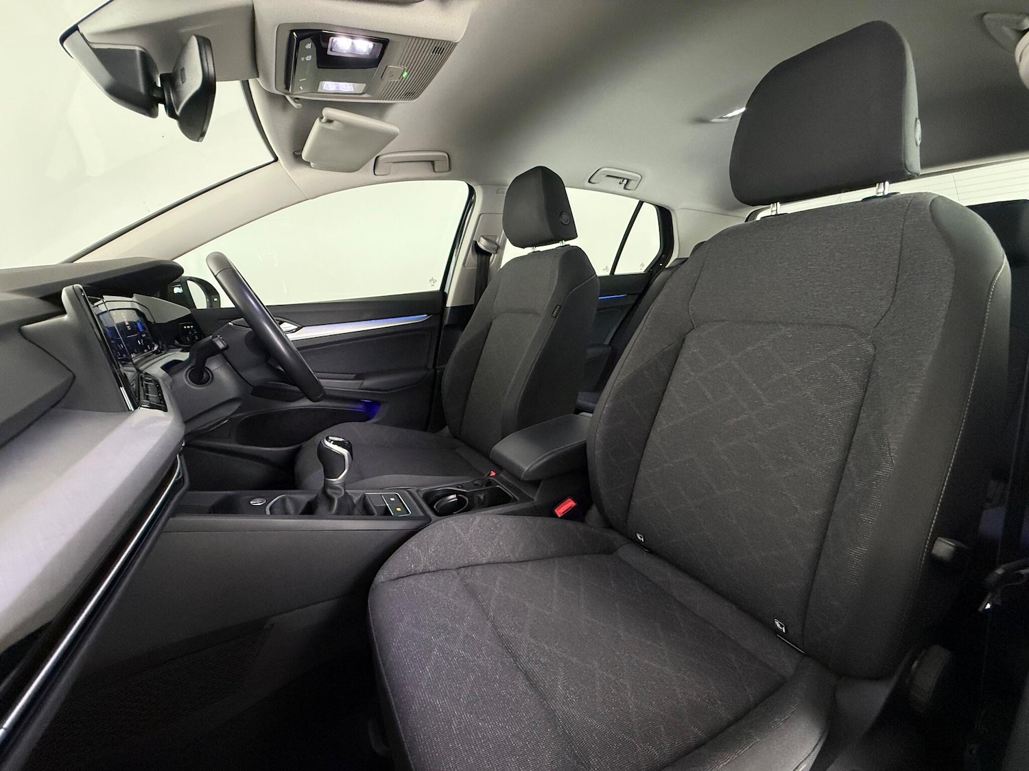 Used Volkswagen Golf 2023 for sale - 76645443: Photo 17