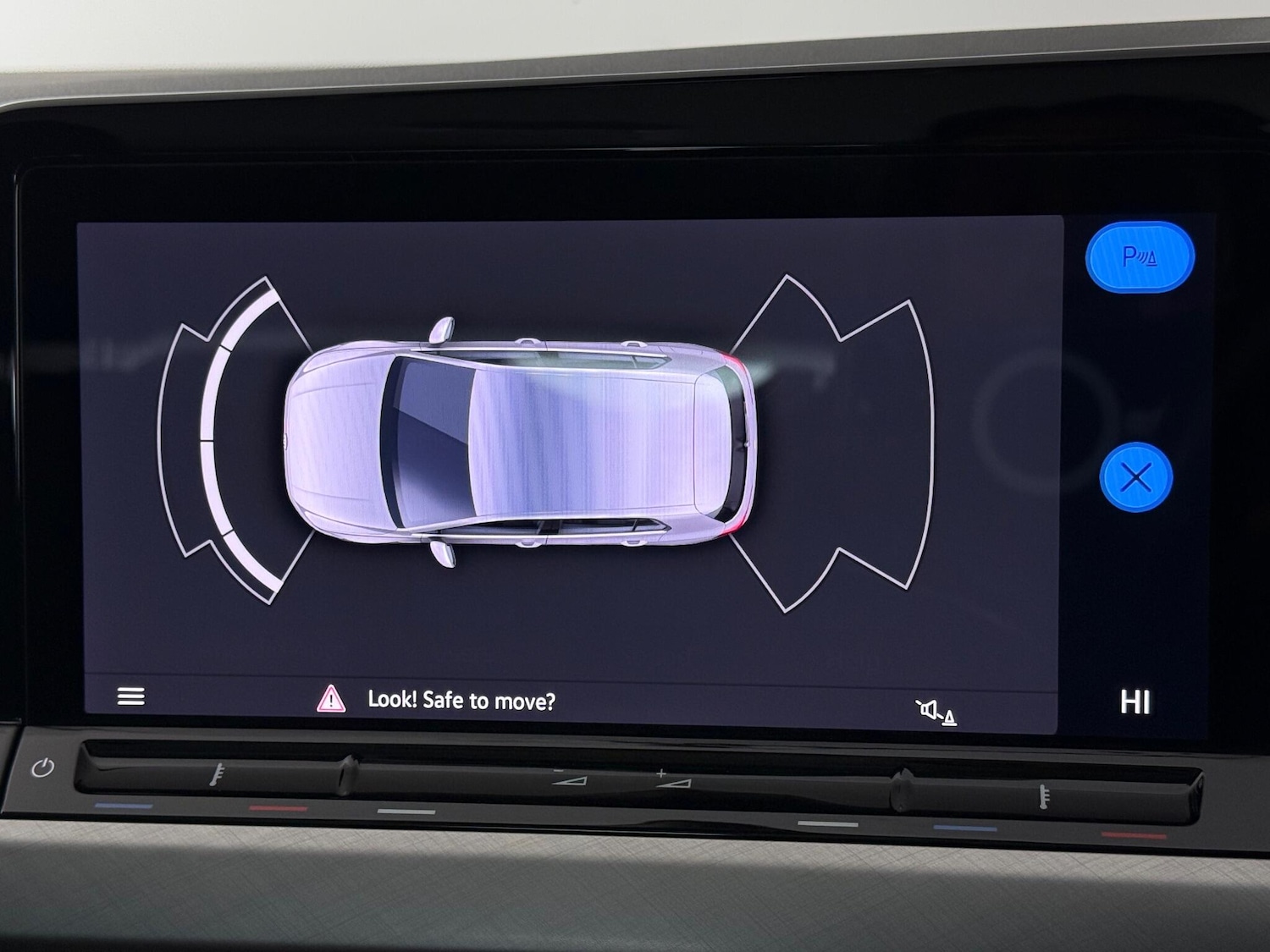 Used Volkswagen Golf 2023 for sale - 76645443: Photo 38