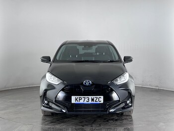 Used Toyota Yaris 2023 for sale - 76468634: Photo