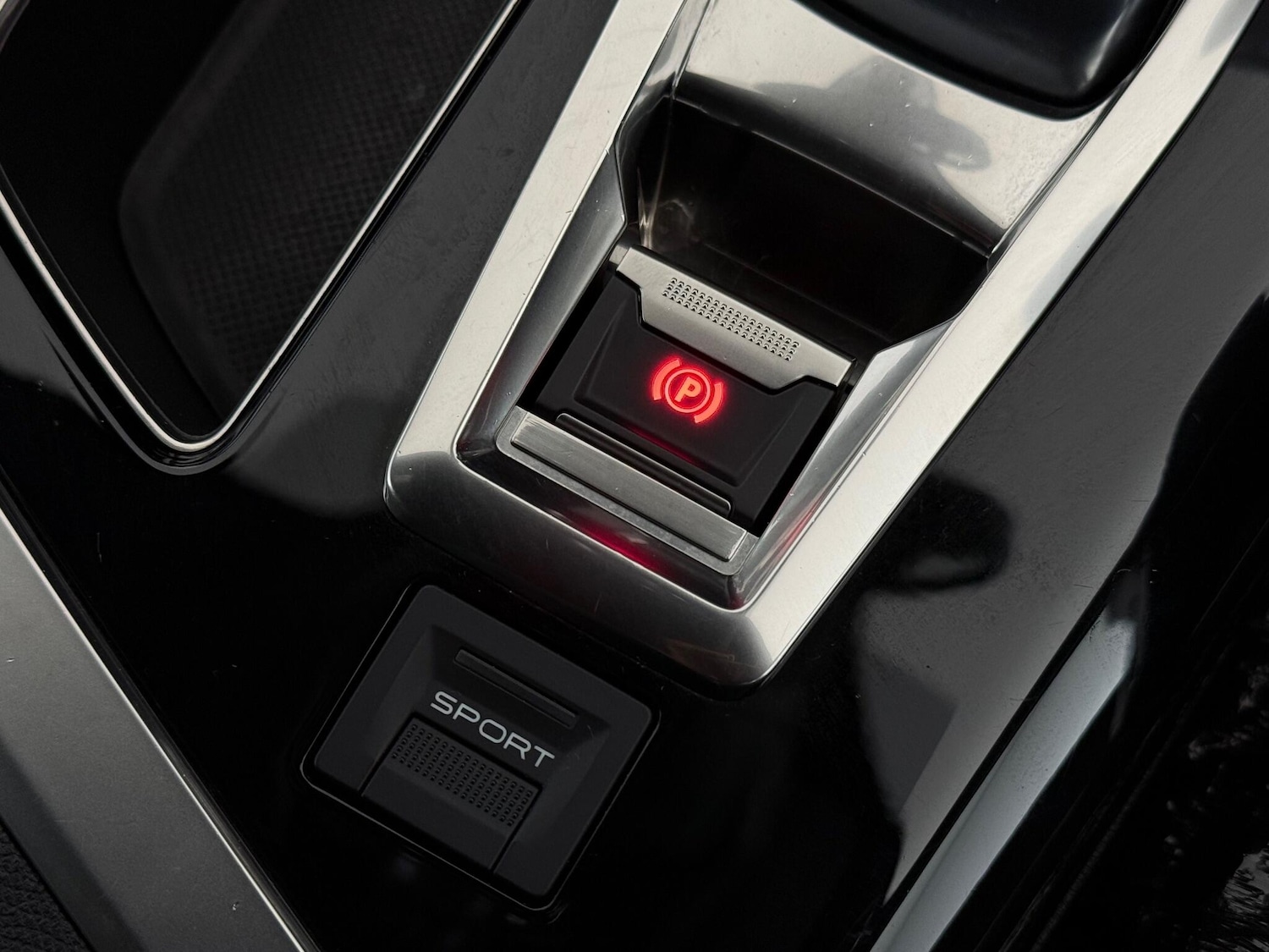 Used Peugeot 5008 2018 for sale - 76468721: Photo 36