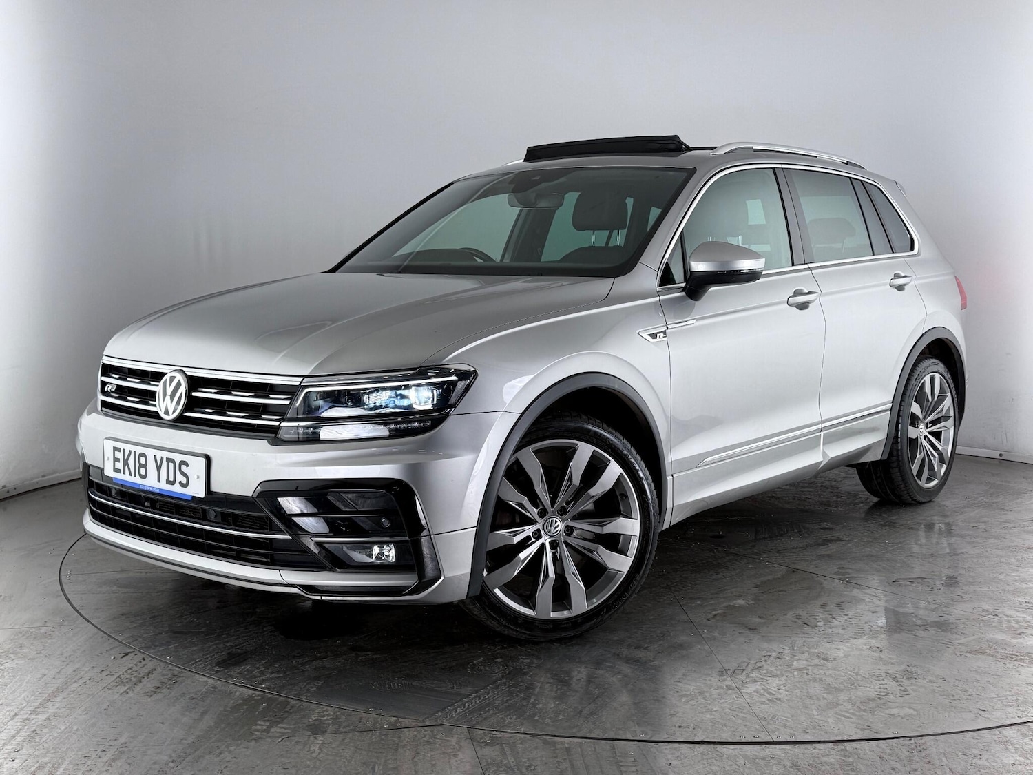 Used Volkswagen Tiguan 2018 for sale - 76468064: Photo 48