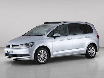 Used Volkswagen Touran 2018 for sale - 79431009: Photo