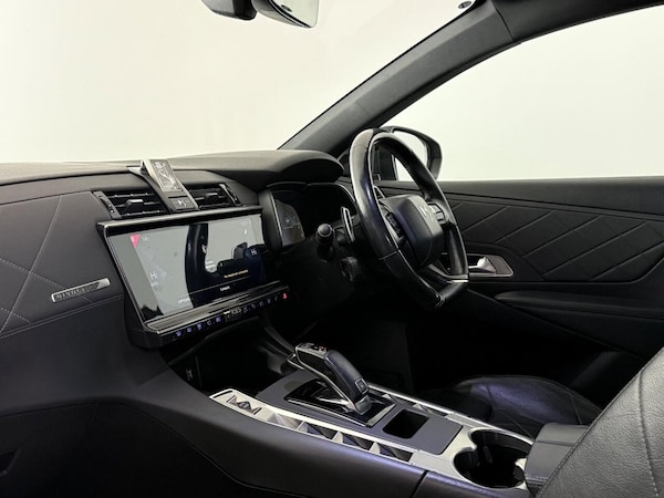 Used DS Automobiles DS 7 Crossback 2019 for sale - 75801239: Photo 22