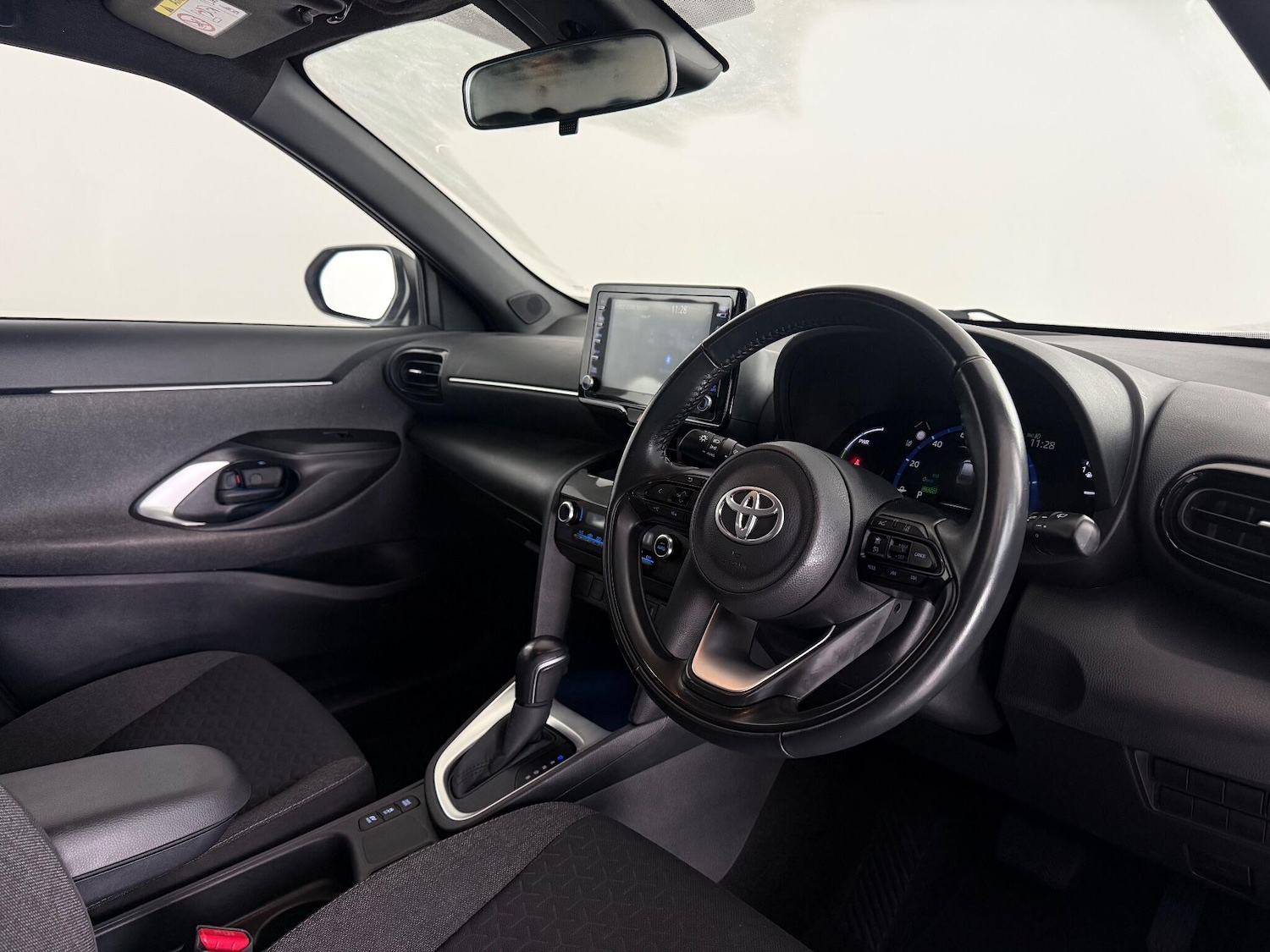 Used Toyota Yaris Cross 2022 for sale - 77221866: Photo 18