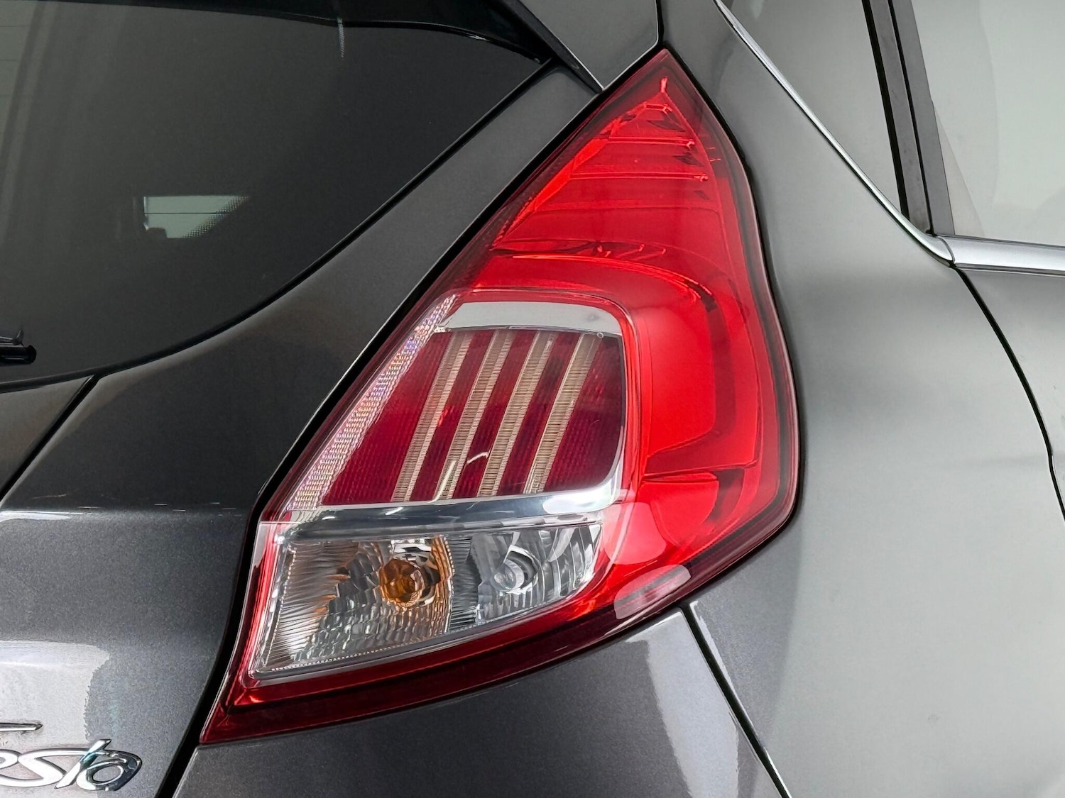 Used Ford Fiesta 2017 for sale - 76688564: Photo 10