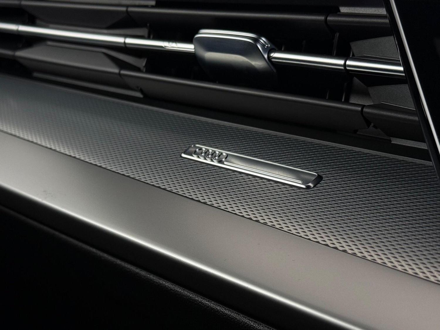 Used Audi A3 2020 for sale - 76468710: Photo 41